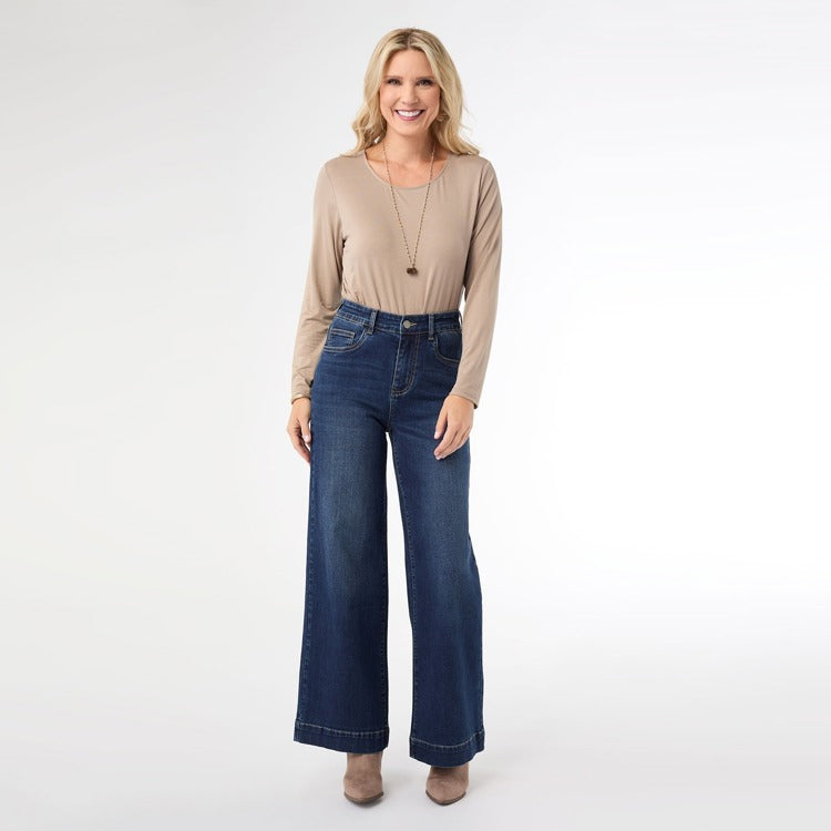 EverStretch Wide Leg Jean