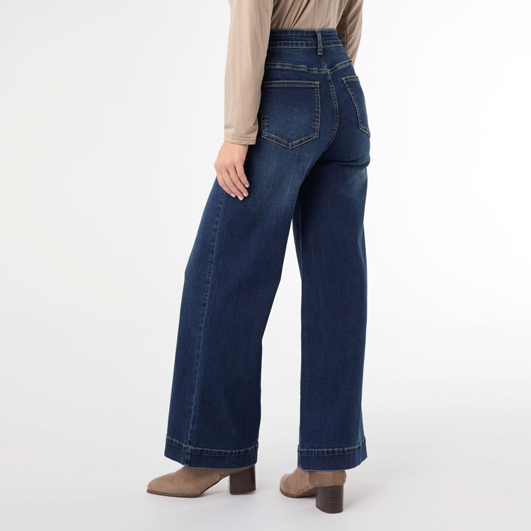 EverStretch Wide Leg Jean