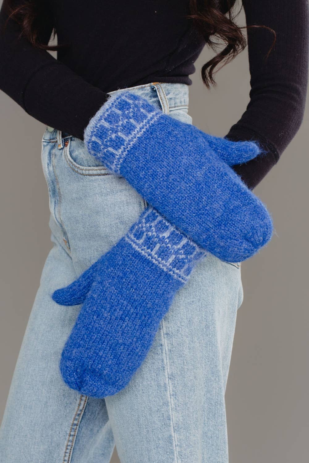 Blue & Lt. Blue Patterned Knit Mittens