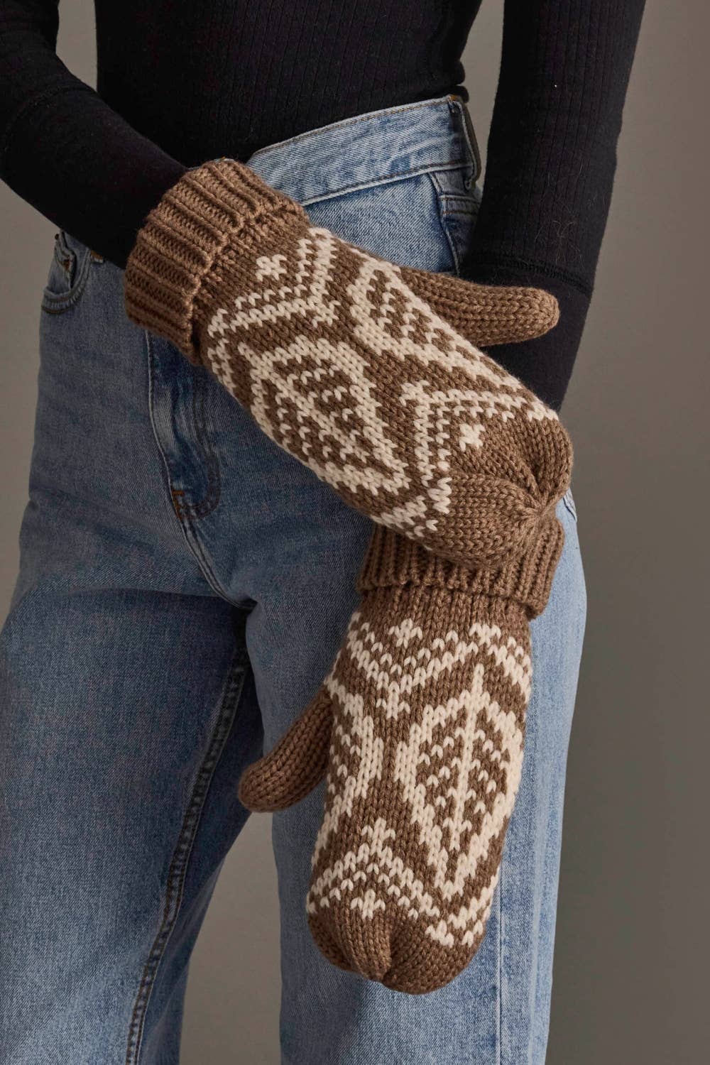 Taupe & Beige Patterned Knit Mittens