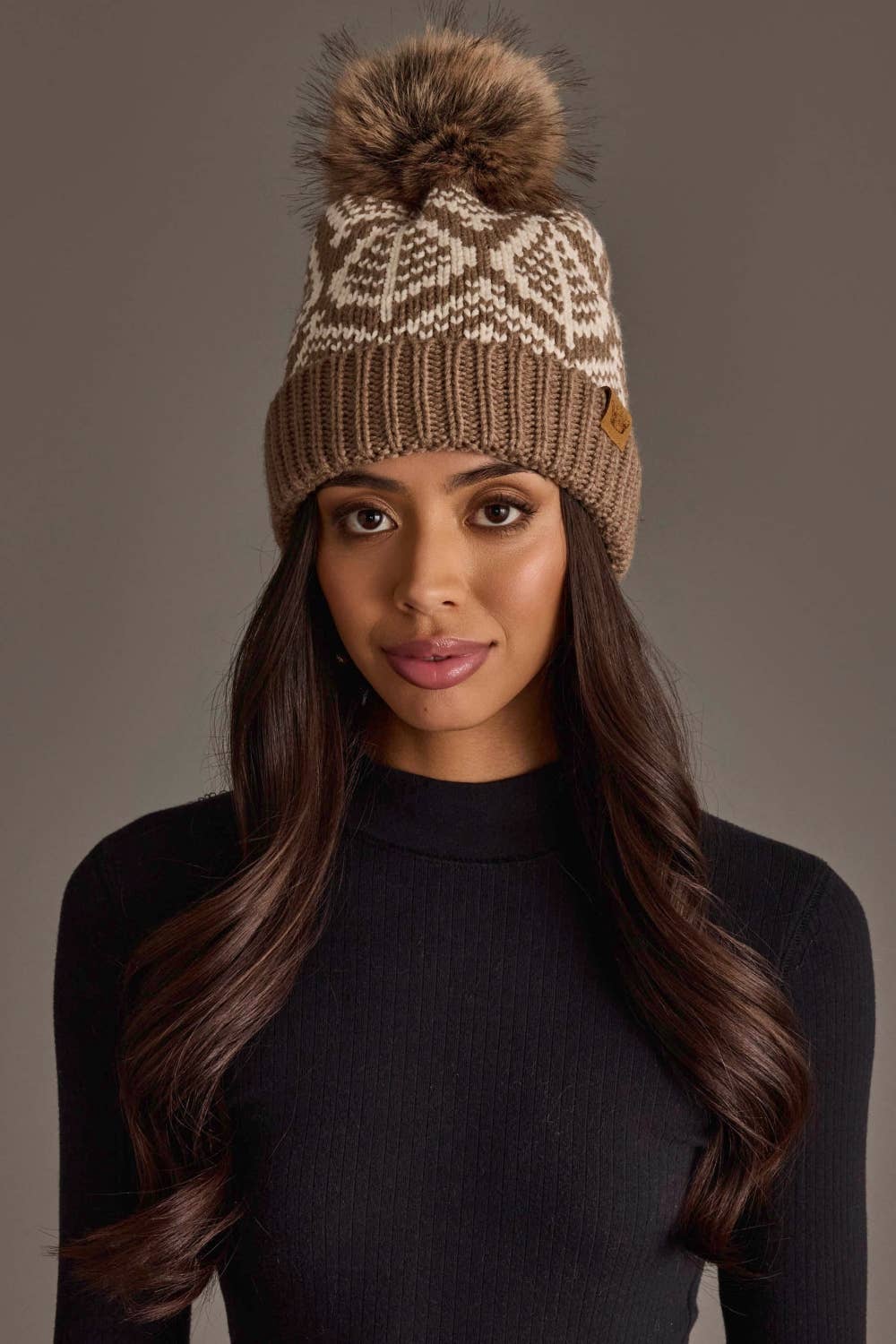 Taupe & Beige Patterned Knit Pom Hat