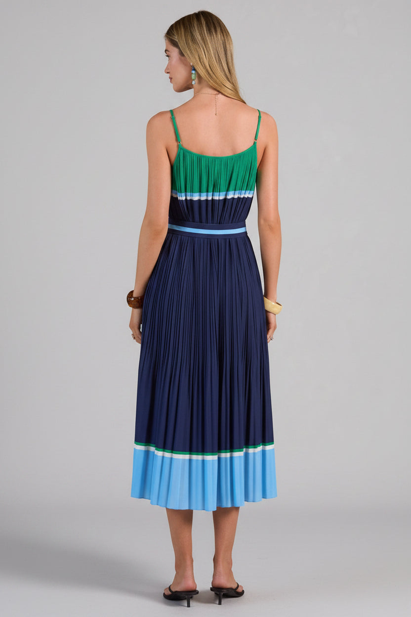 Color Block Pleated Dress