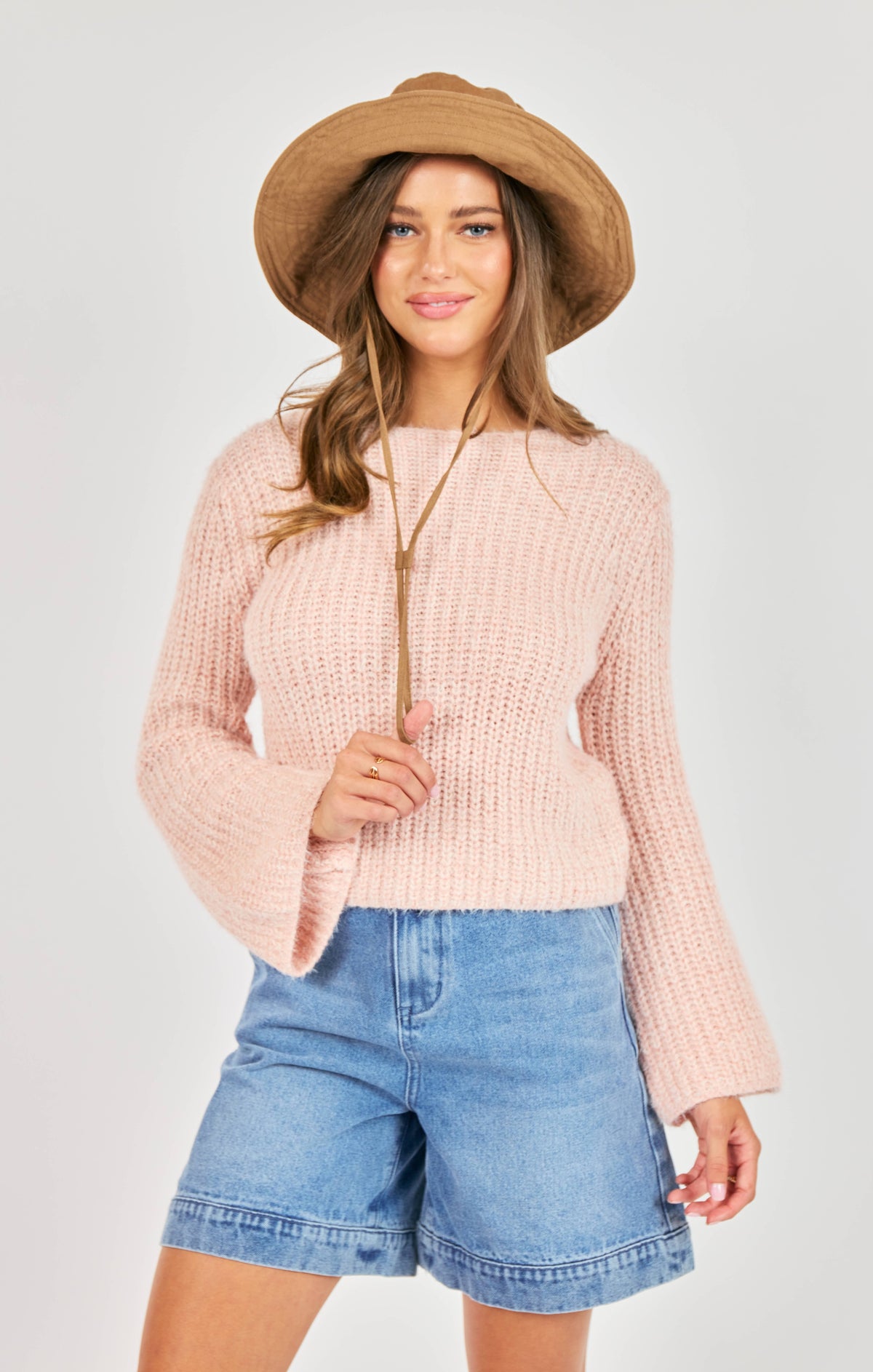 Ginis Bell Sweater